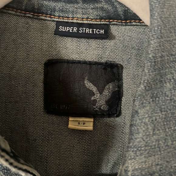 AEO Jean Jacket - Picture 2 of 5